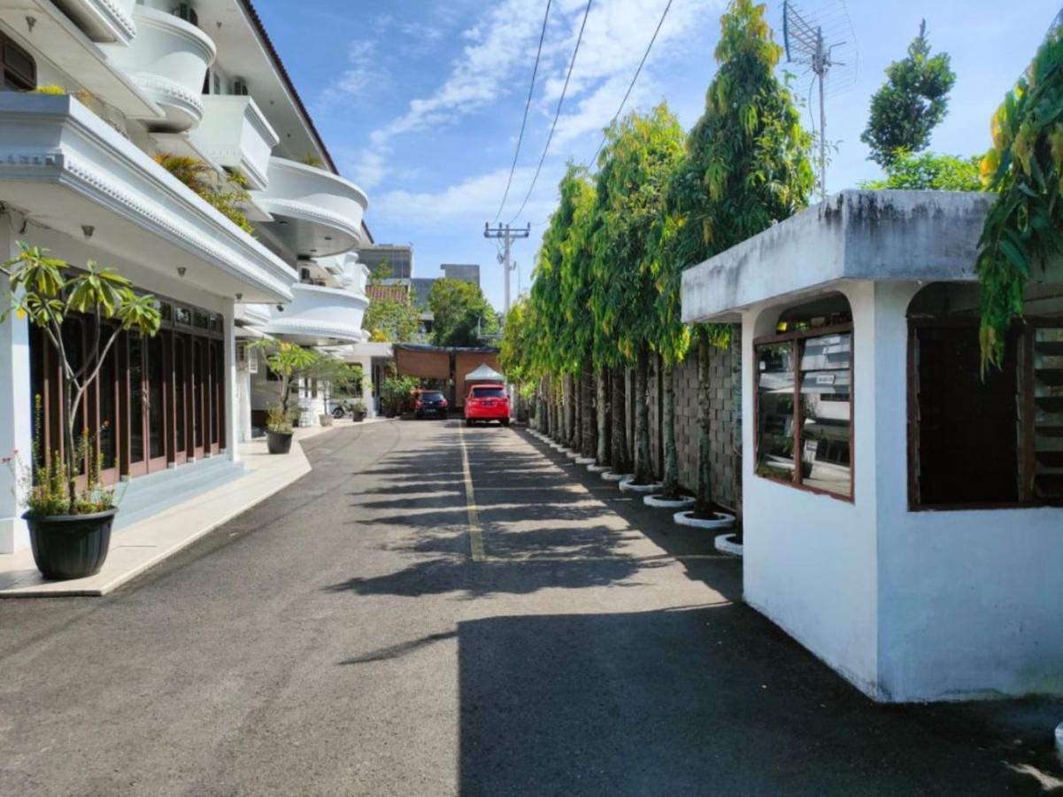 Wisma Hari Kota Медан Екстер'єр фото